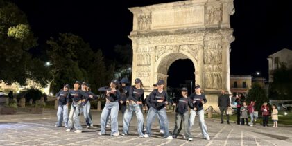 SamnEat invade Benevento: il flashmob che ha incantato il centro storico