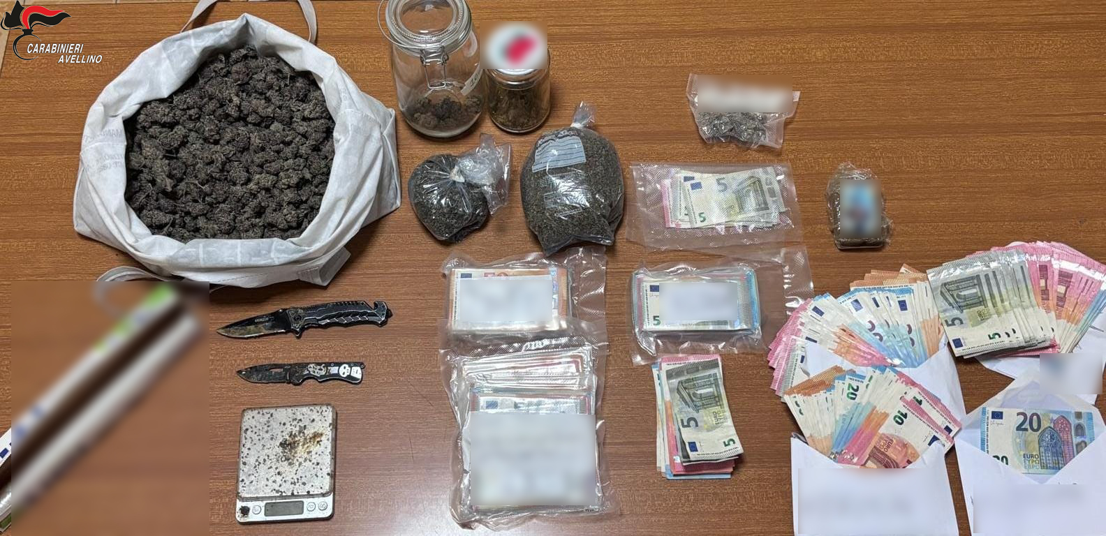 Aiello del Sabato: bloccato con cocaina e hashish, 23enne arrestato dai Carabinieri