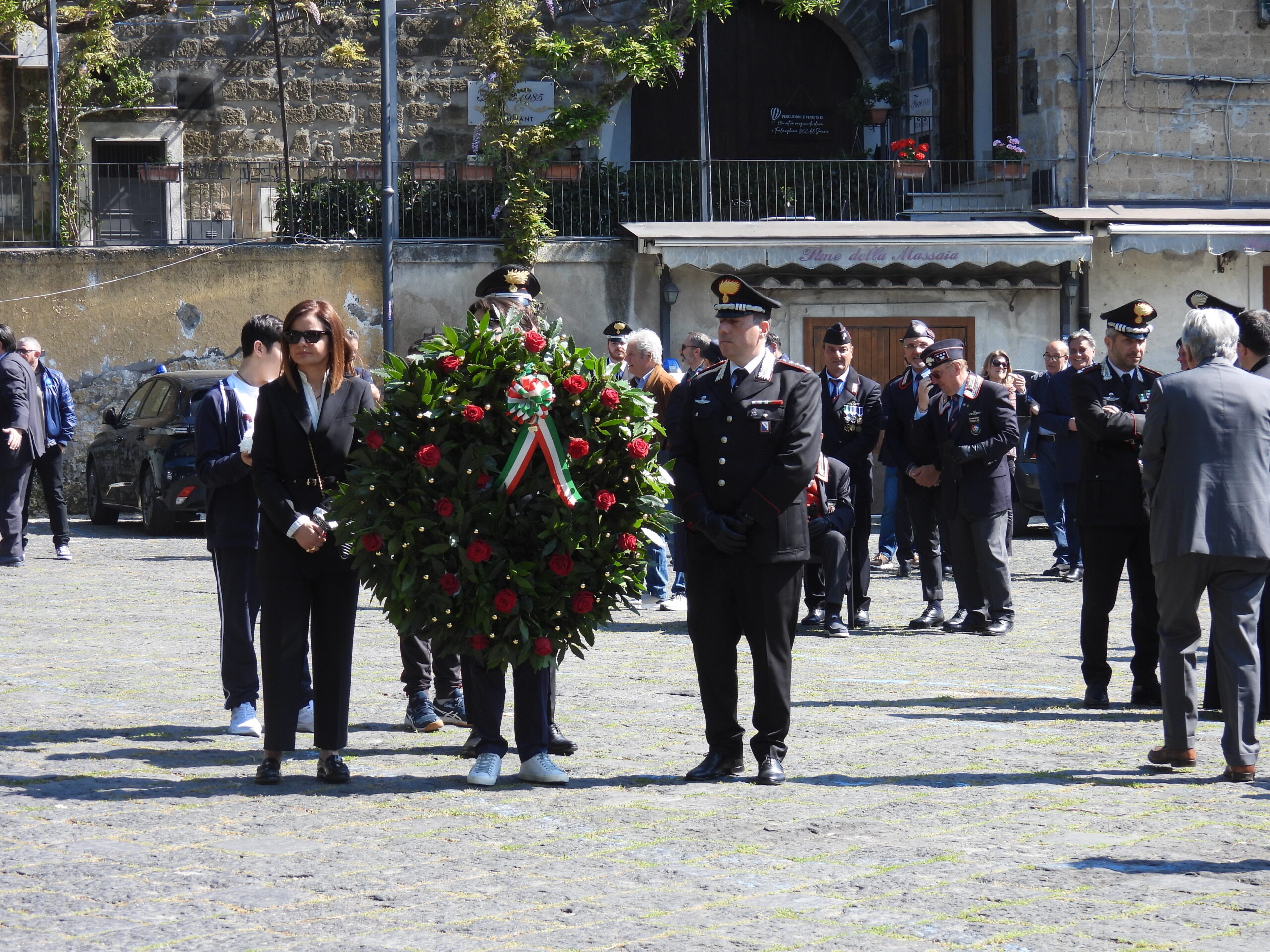Sant’Agata de’ Goti: cerimonia di commemorazione del 13° Anniversario della morte dell’App. Sc. m.o.v.m. “alla memoria” Tiziano Della Ratta