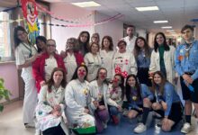 Pasqua di solidarietà al San Pio con “Un Sorriso per la vita” e uova di cioccolato