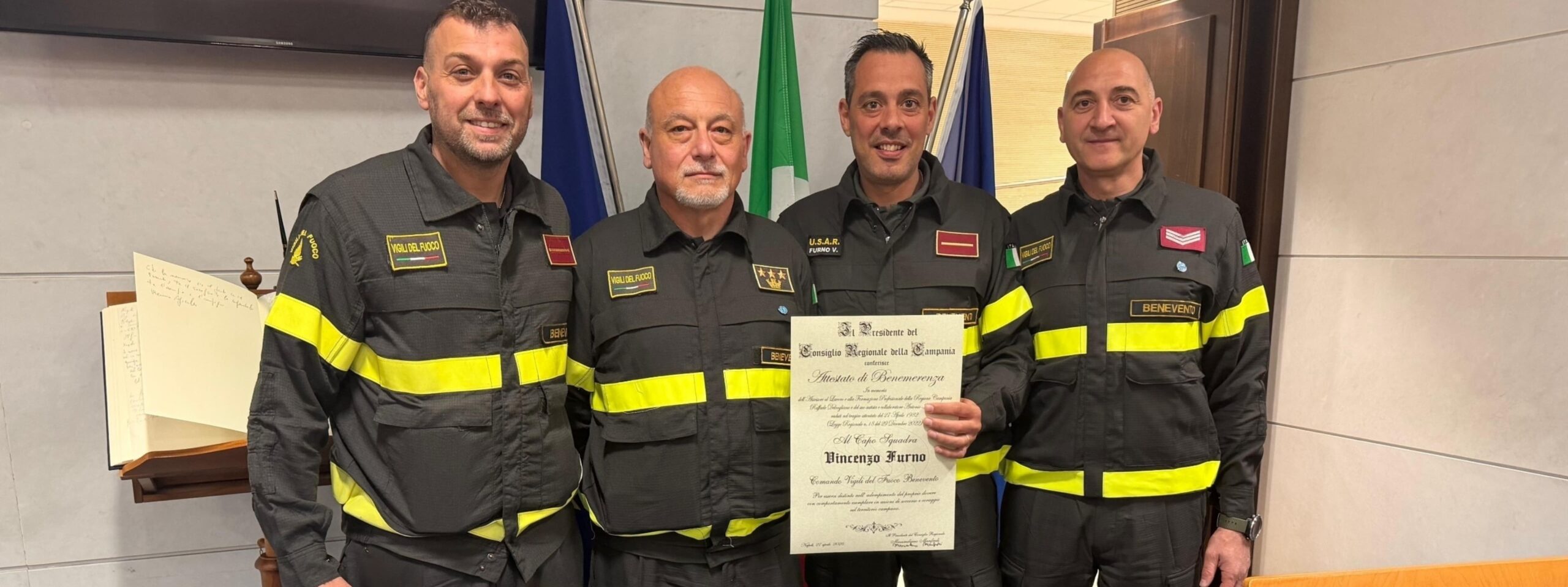 Vigili del fuoco di Benevento premiati dalla Regione Campania: salvarono 12 scout a Solopaca