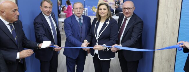 Vini campani ‘a gonfie vele’: grande successo della Regione Campania al Vinitaly 2026