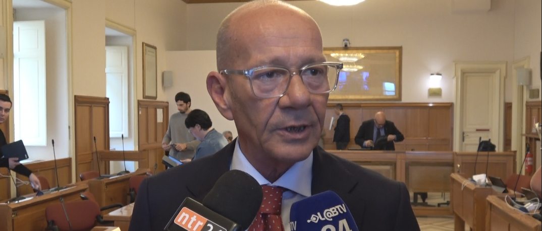 Protesta opposizione, Parente: atteggiamento fuori dai canoni istituzionali