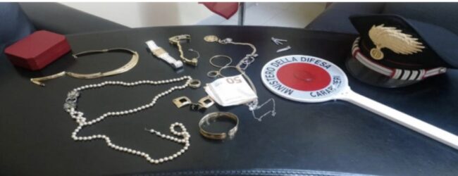 Benevento, 19enne egiziano arrestato per tentata truffa ai danni di un 98enne