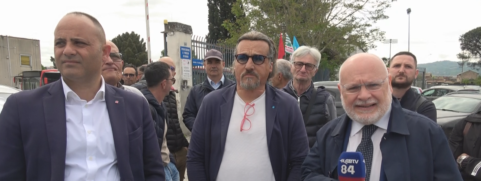 Trotta sospende 15 lavoratori, sindacati ergono le barricate