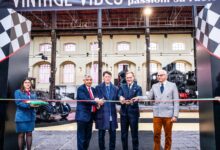 Fondazione FS: al Museo nazionale ferroviario di Pietrarsa la mostra “Vintage vibes: passioni su ruote”
