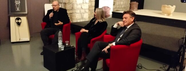 Arcos secondo la Ippolito: un topos culturale aperto a tutti