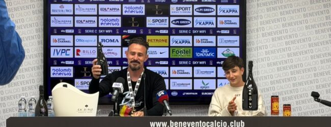 Benevento, Floro Flores: “Promozione che resta tatuata sulla pelle. Vigorito un visionario ed un folle. Ringrazio Auteri, onorato di essere qui”