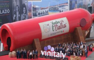 Vinitaly 2026, Irpinia e Sannio trainano il vino campano: crescita produttiva e nuove sfide sui mercati