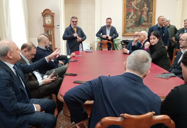 Tpl, Trotta diserta il vertice al Comune di Benevento