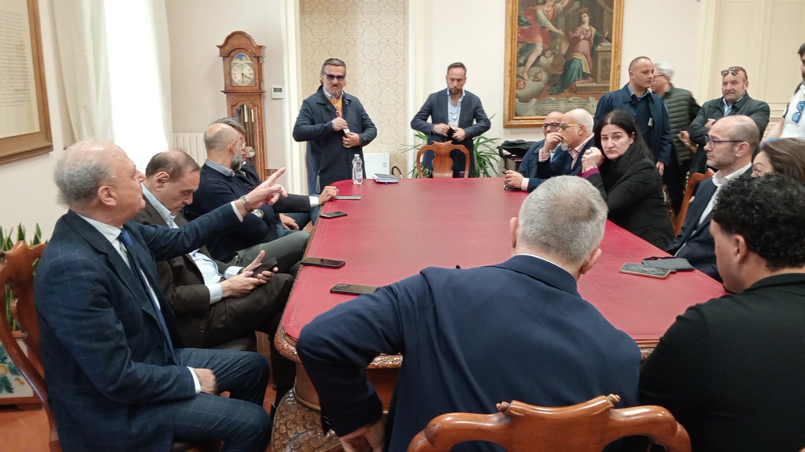 Tpl, Trotta diserta il vertice al Comune di Benevento