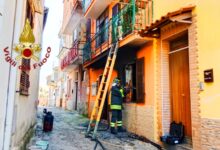 Incendio in abitazione a Taurano, donna gravemente ustionata: trasferita in centro grandi ustioni