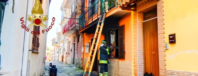 Incendio in abitazione a Taurano, donna gravemente ustionata: trasferita in centro grandi ustioni
