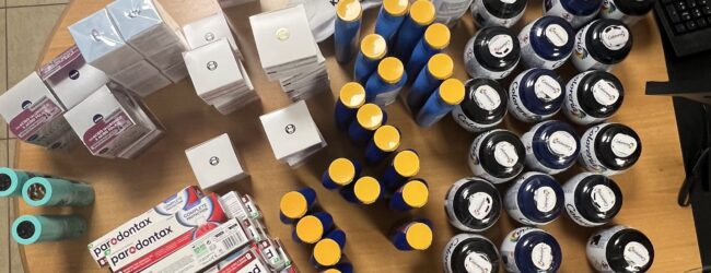 Furti nei supermarket di Benevento: foglio di via per 4 anni a due stranieri bloccati con cosmetici rubati