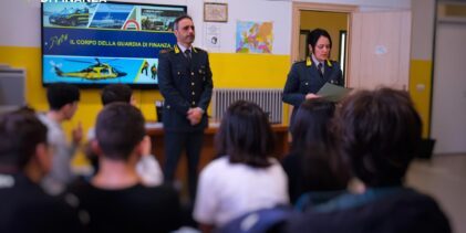 Legalita’ economica, la Guardia di Finanza incontra gli studenti