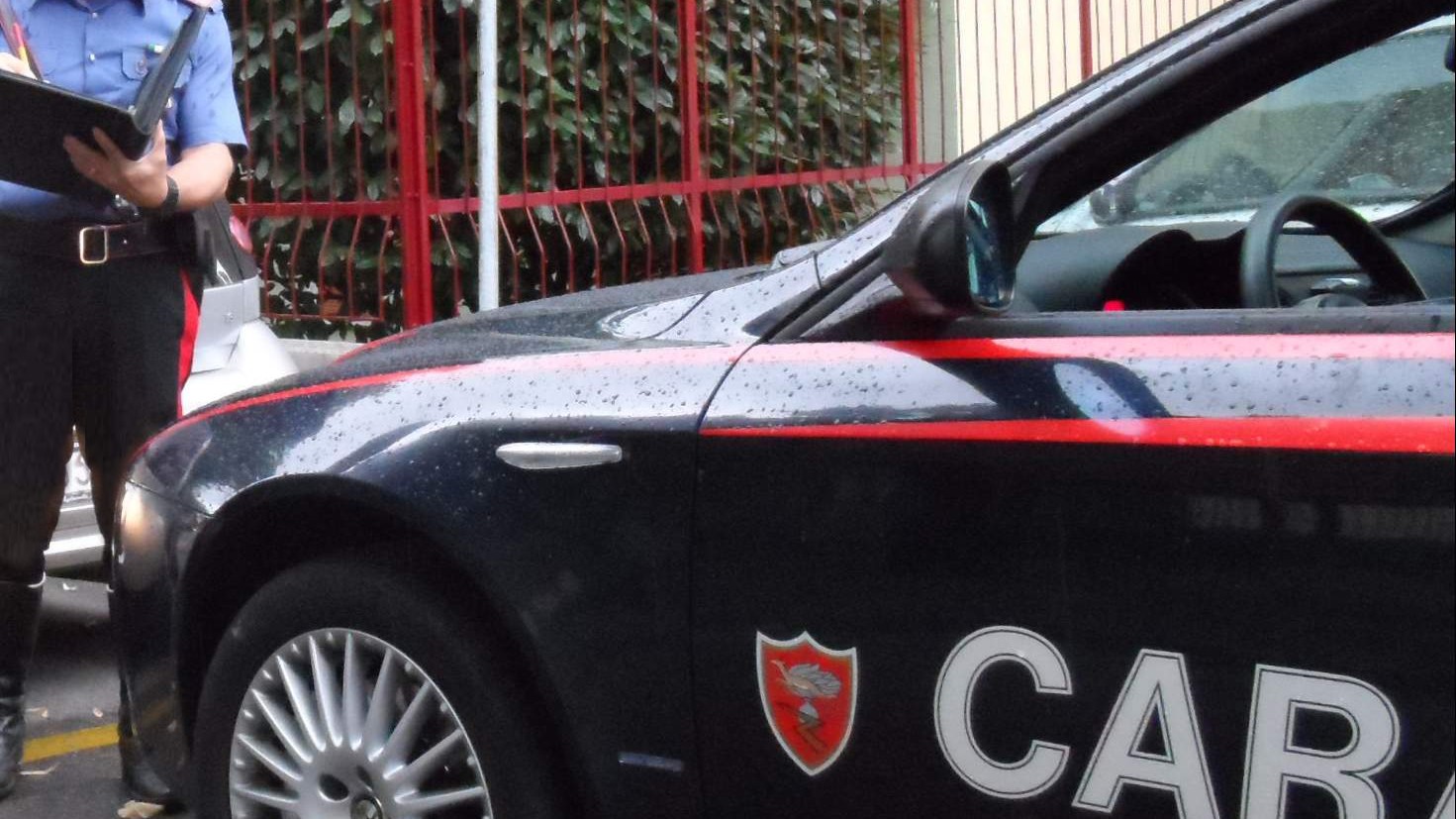Paternopoli (AV) – 26enne arrestato dai Carabinieri nei pressi dell’abitazione di una donna sottoposta a tutela