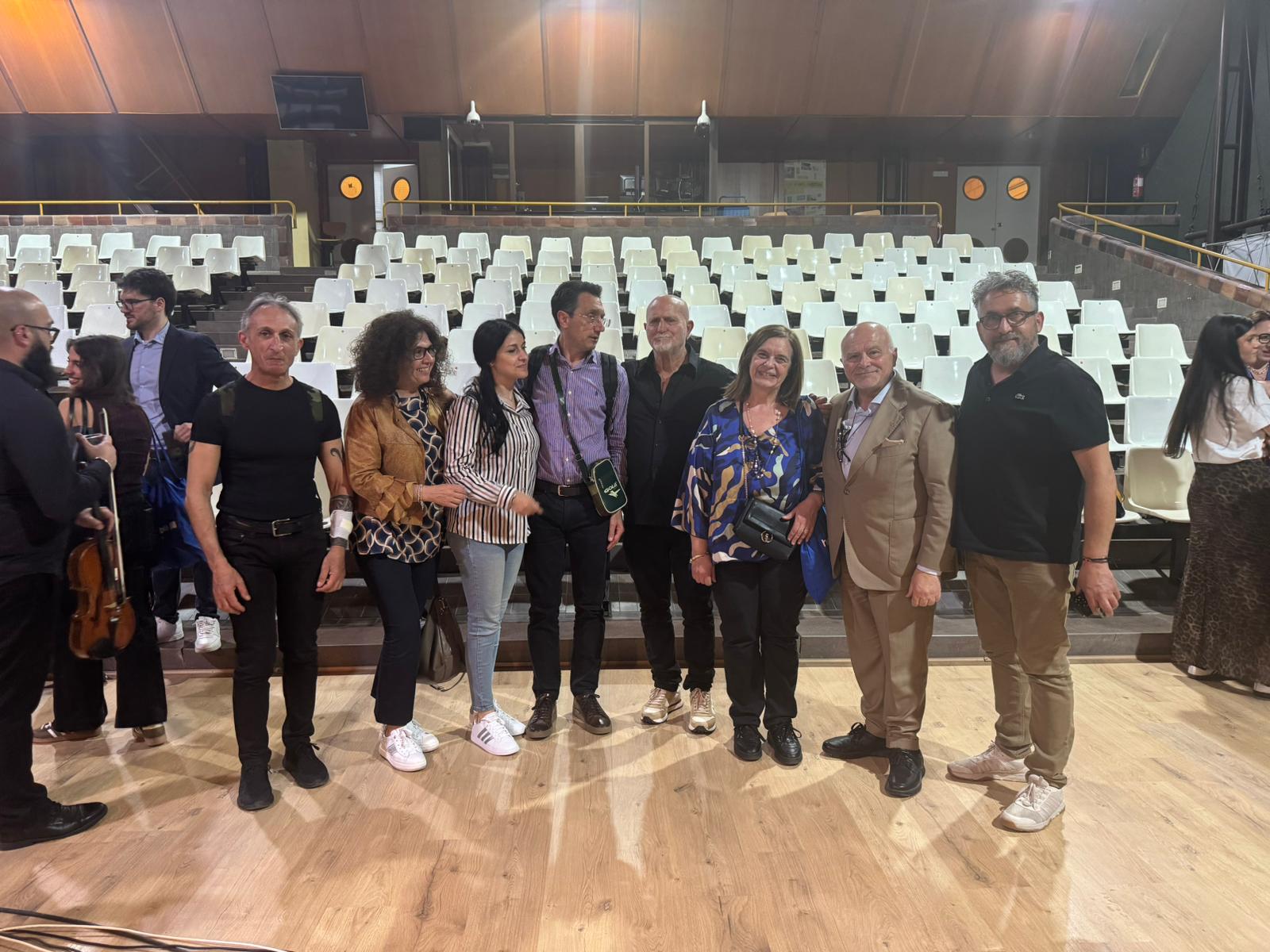 Voices of Heritage conquista Siviglia: Vivaldi tra archi ed elettronica incanta i giovani, successo per i Conservatori di Benevento e Campobasso