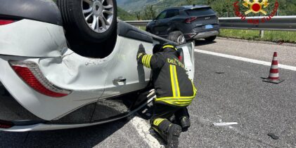 Tamponamento sull’A16 a Mugnano del Cardinale: coinvolte tre auto, due feriti in ospedale