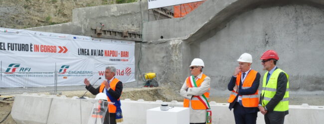 Il Presidente della Provincia per l’ultimo diaframma della galleria Rocchetta in Apice dell’Av/Ac Napoli-Bari