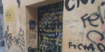 Benevento, nuovi atti vandalici nel centro storico. L’appello dei residenti