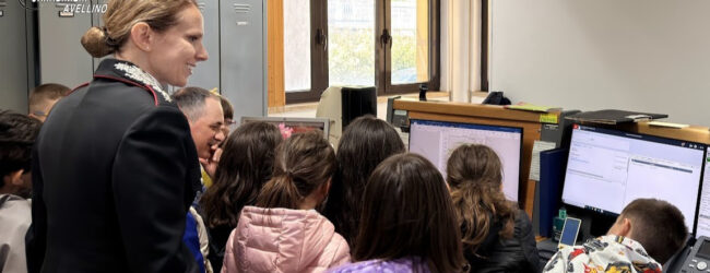 Montella (AV) – Cultura della Legalità: i Carabinieri accolgono in Caserma gli studenti dell’Istituto “J.F. Kennedy” di Nusco