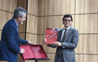 Io X Benevento, Consolato generale di La Plata, direzione scolastica e societa’ Dante Alighieri per un modello di cultura inclusiva e tecnologica.