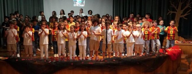 “La Magia del Noce di Benevento”: successo per lo spettacolo degli alunni del De La Salle