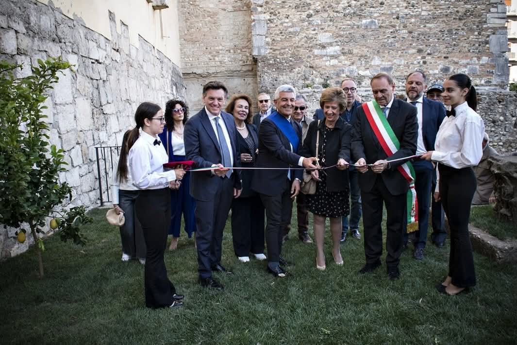 Benevento, riapre il Giardino Storico della Rocca dei Rettori: “Incanto al Tramonto” tra musica e memoria