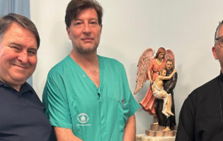 Lieto epilogo al Fatebenefratelli di Napoli per una gravidanza ad alto rischio: mamma e bimbo stanno bene