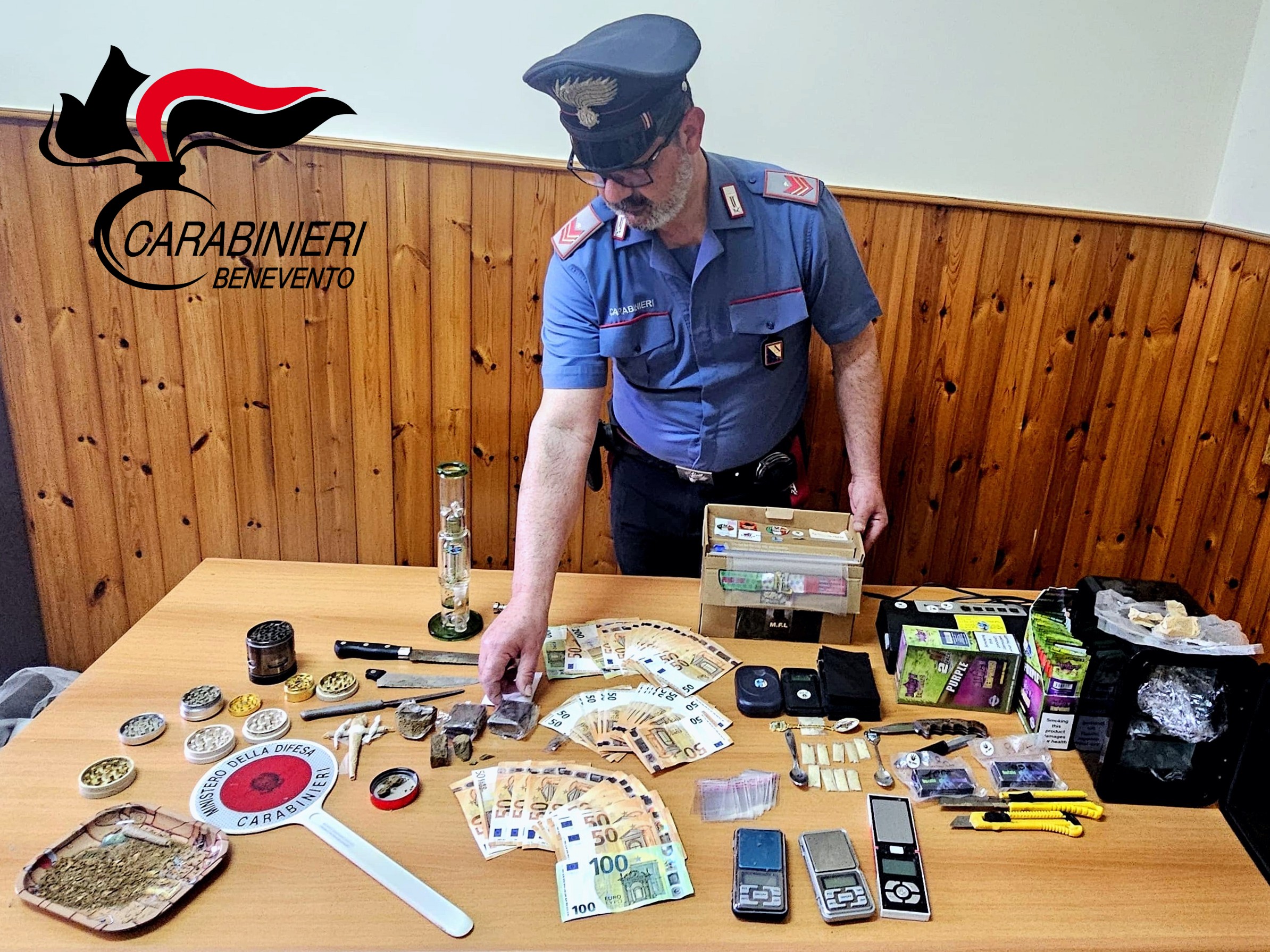 Val Fortore, nascondeva droghe di vario tipo in casa, giovane arrestato dai Carabinieri