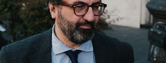 Avellino| Un piano per recuperare la vivibilità perduta, Nello Pizza: «Strade, marciapiedi, verde pubblico, trasporti e parcheggi… ripartiamo dalla quotidianità»