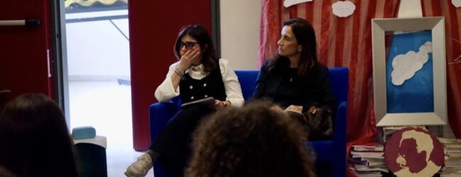 Benevento, all’Alberti-Virgilio un incontro sulle emozioni con “Il libro di tutte le cose”: protagonisti studenti e l’assessore Tartaglia Polcini
