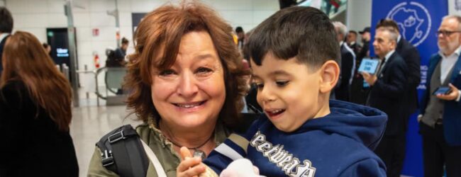 Jacoub arriva in Italia: il piccolo palestinese accolto al Bambin Gesù dopo mesi di attesa