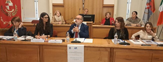 Ciambriello presenta al Comune di Benevento la relazione annuale sui detenuti: allarme sovraffollamento e salute mentale