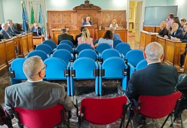 Provincia approva Bilancio 2025-2027 e DUP