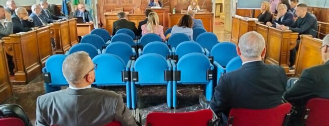 Provincia approva Bilancio 2025-2027 e DUP