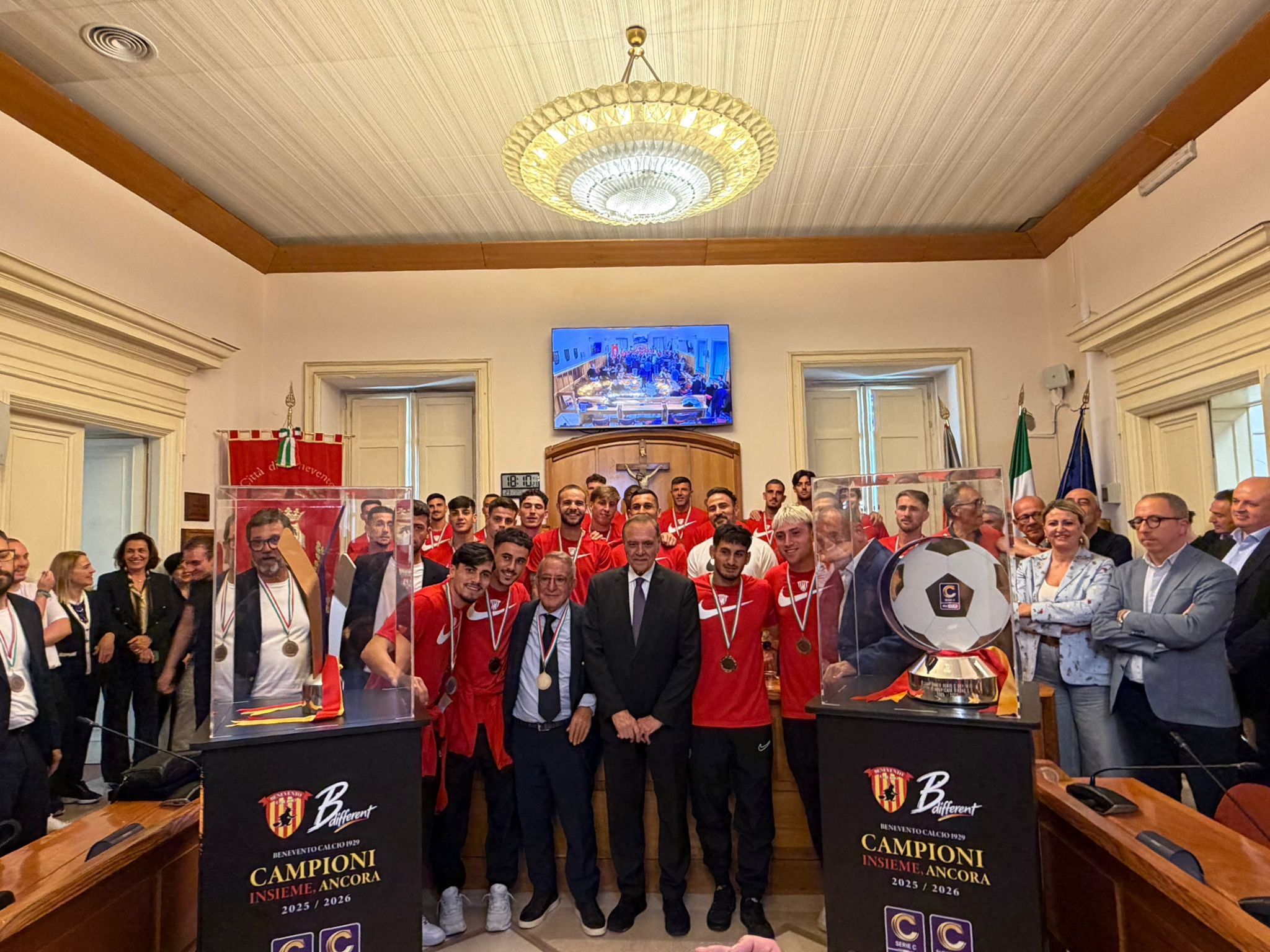 Benevento Calcio, il Comune premia società, staff e squadra