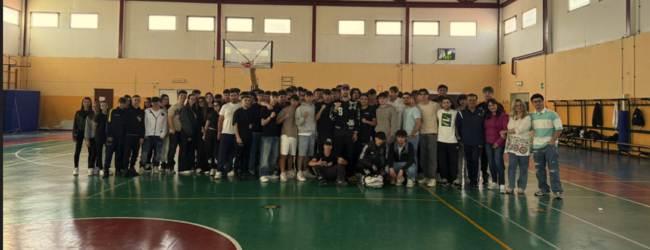 Il campione di kickboxing Andrea Festa ospite al liceo Rummo di Benevento