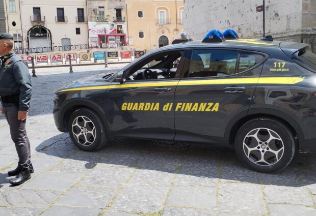 Lavoro nero nel Sannio: scoperti 15 dipendenti irregolari, sospese attività tra Benevento e provincia