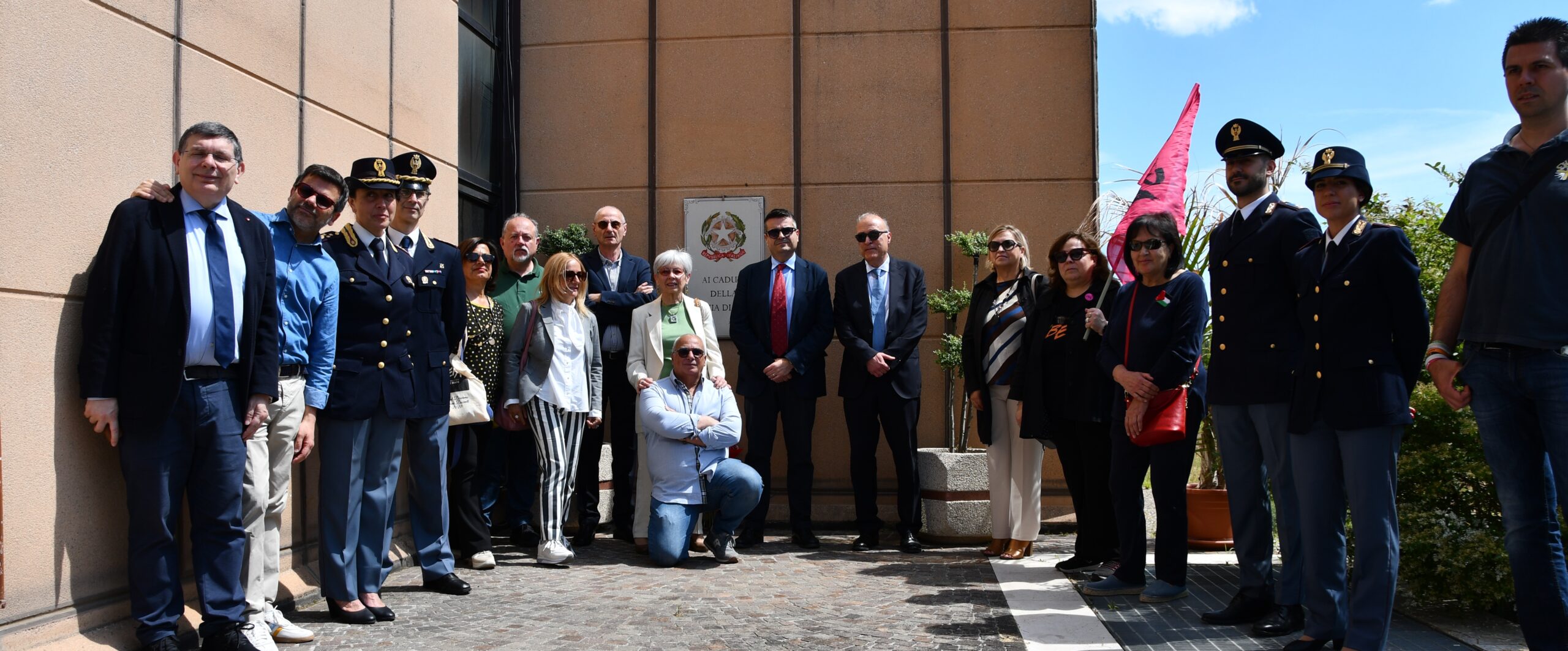 Benevento ricorda la Strage di Capaci: cerimonia in Questura e fiori per gli agenti caduti