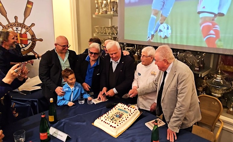 “Indimenticabili” i 100 anni di storia del Calcio Napoli raccontati da Gianfranco Coppola