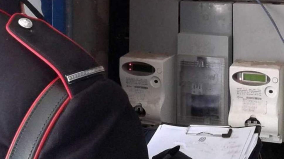 Forino (AV) – Furto di energia elettrica: 60enne denunciato dai Carabinieri   