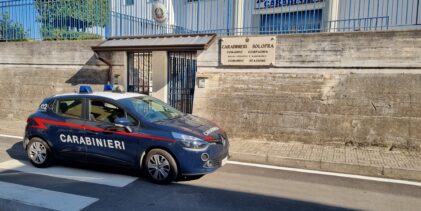 Serino, viola il divieto di avvicinamento ai genitori: i Carabinieri arrestano un 22enne