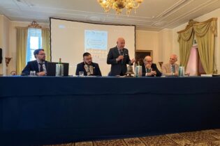 Il trionfo del talento campano a Telese Terme: celebrata la cerimonia delle “Eccellenze Campane 2026”