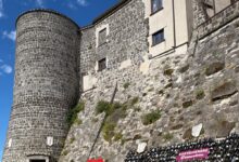 Matrimoni da favola a Castelvenere: via libera alle nozze nella Torre Angioina, nel cuore del borgo medievale