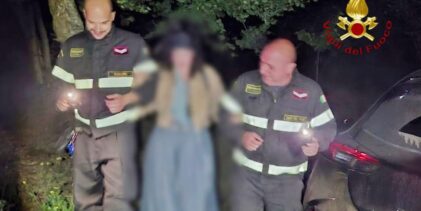 Avellino, notte di interventi per i Vigili del Fuoco: incidente a via Fariello, elisoccorso e turista soccorsa a Forino