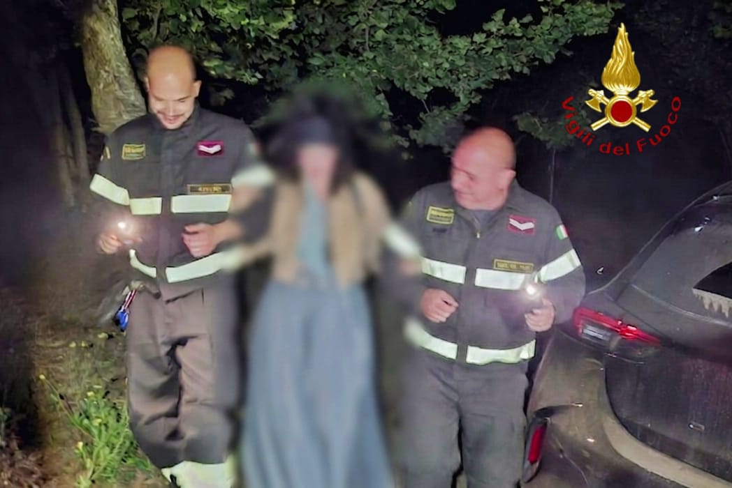 Avellino, notte di interventi per i Vigili del Fuoco: incidente a via Fariello, elisoccorso e turista soccorsa a Forino