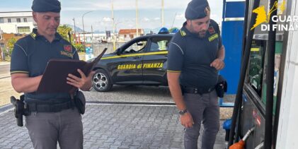 Guardia di Finanza Benevento, gasolio irregolare in un distributore: sequestro e denuncia