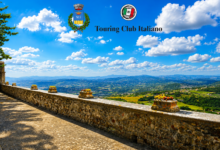 Montefusco conquista la Bandiera Arancione del Touring Club Italiano: il borgo irpino tra le sei nuove eccellenze italiane
