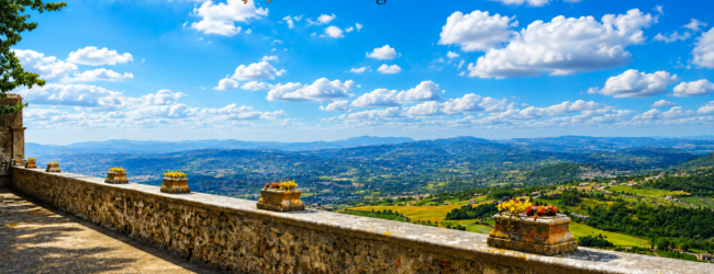 Montefusco conquista la Bandiera Arancione del Touring Club Italiano: il borgo irpino tra le sei nuove eccellenze italiane
